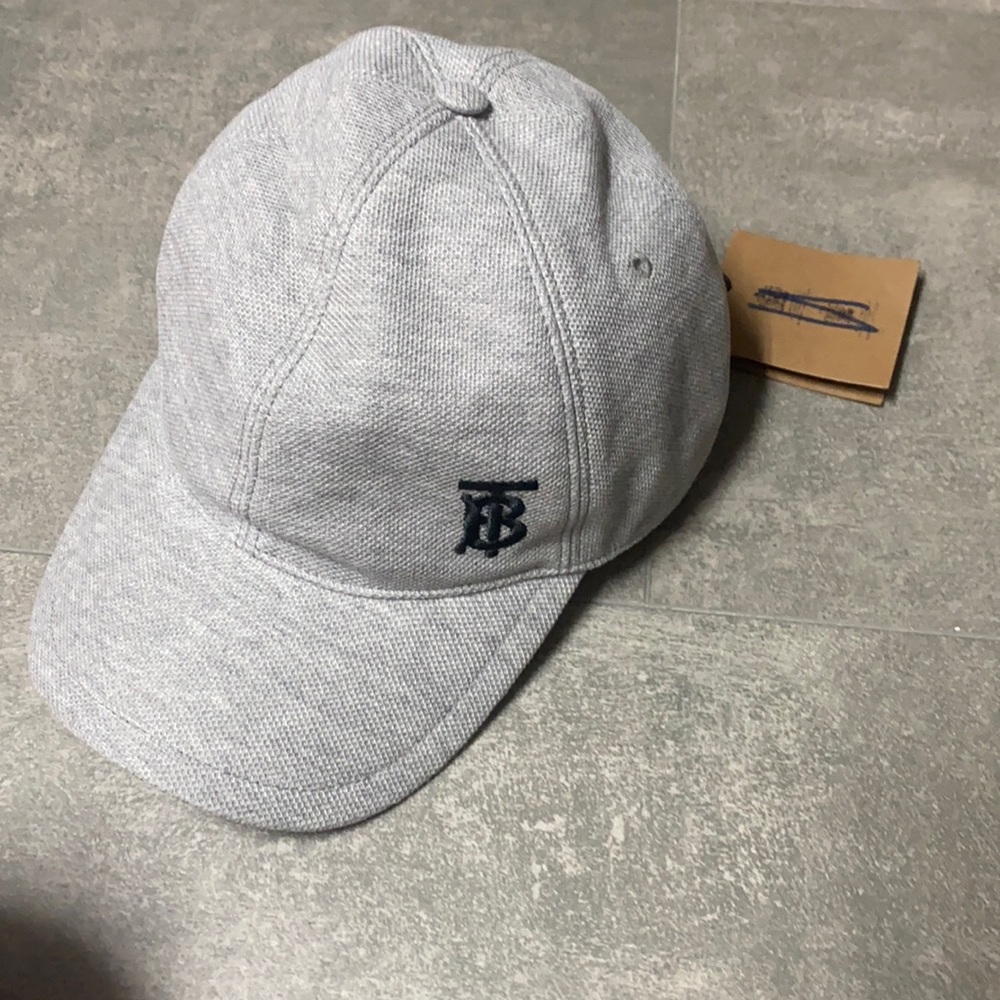 Authentic BNWT Burberry baseball cap